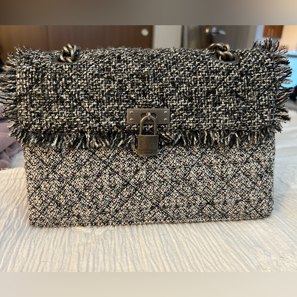 Kurt Geiger Stylish Purse
